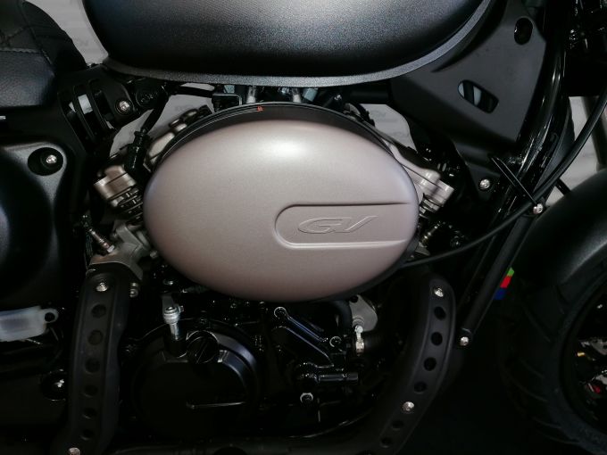 HYOSUNG GV 125 4