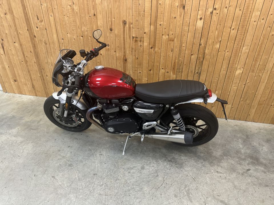 TRIUMPH SPEED TWIN 1200 4