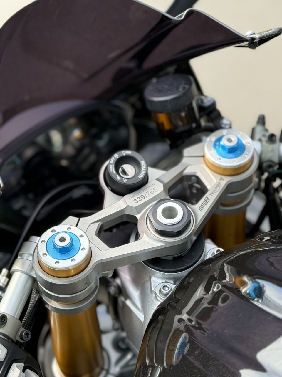 TRIUMPH DAYTONA 765 Moto 2 4