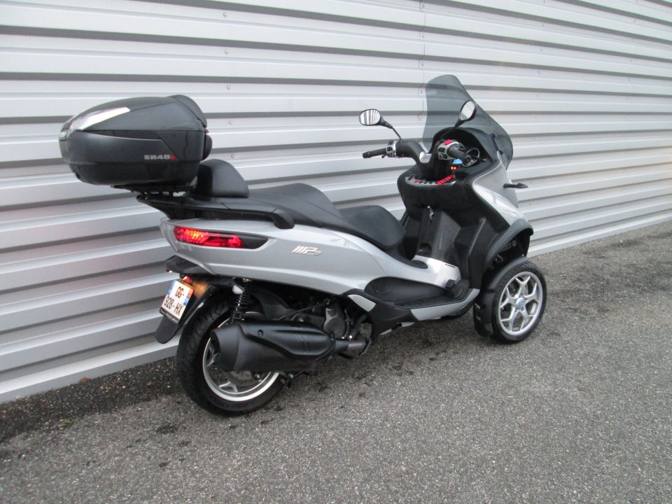 PIAGGIO MP3 400LT SPORT 4