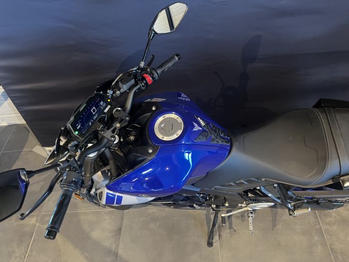 YAMAHA MT-125 ABS 4