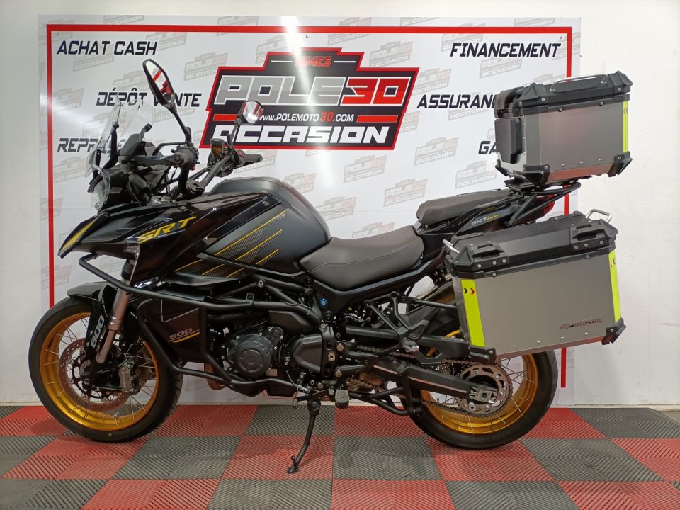 QJ MOTOR SRT 900 SX 4