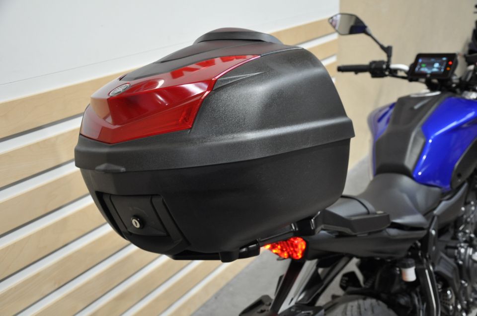 YAMAHA MT-07 (47.5CV) 4