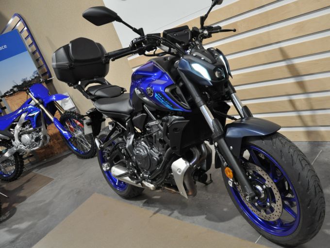 YAMAHA MT-07 (47.5CV) 4