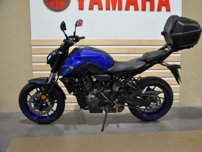 YAMAHA MT-07 (47.5CV) 4