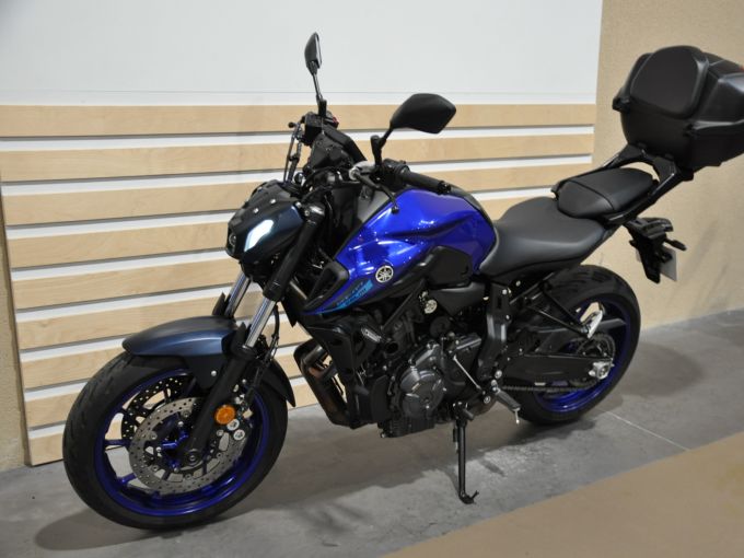 YAMAHA MT-07 (47.5CV) 4