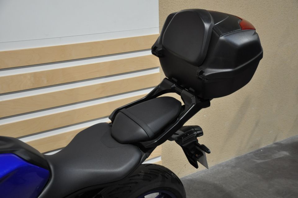 YAMAHA MT-07 (47.5CV) 4