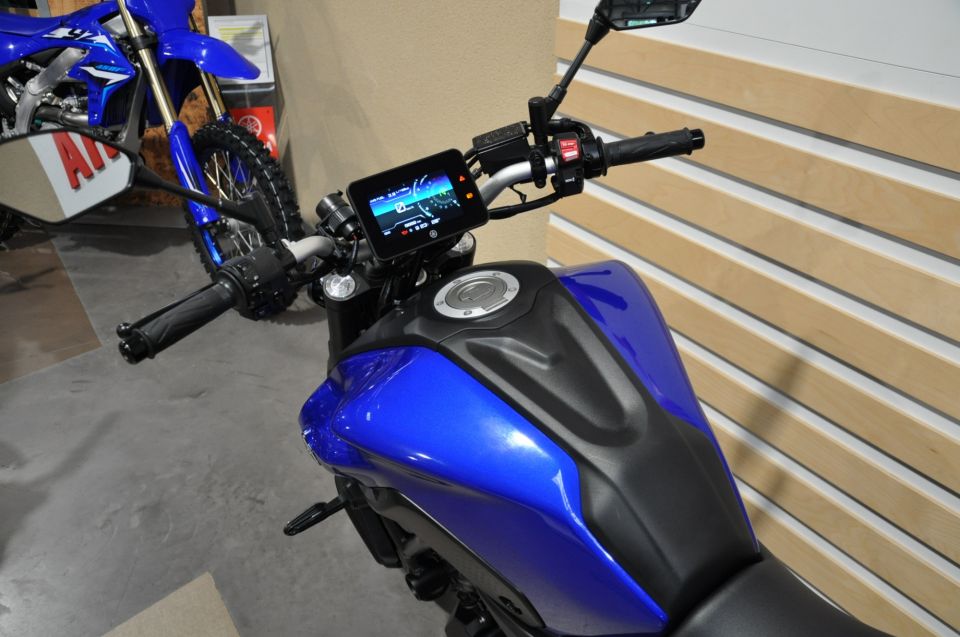 YAMAHA MT-07 (47.5CV) 4