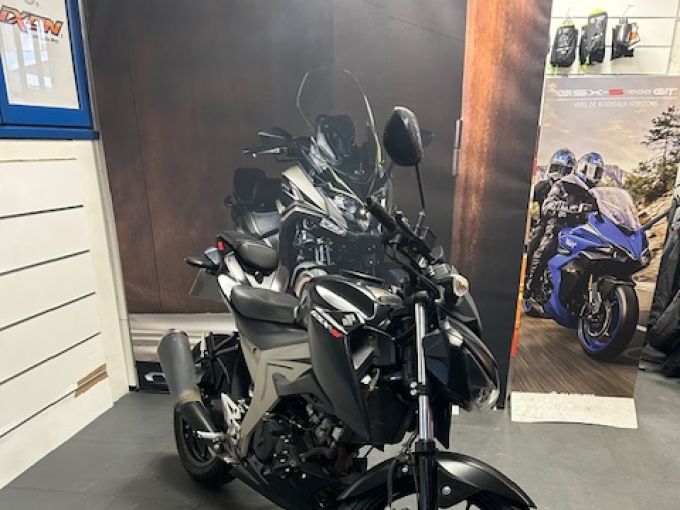 SUZUKI gsx-s 125 4