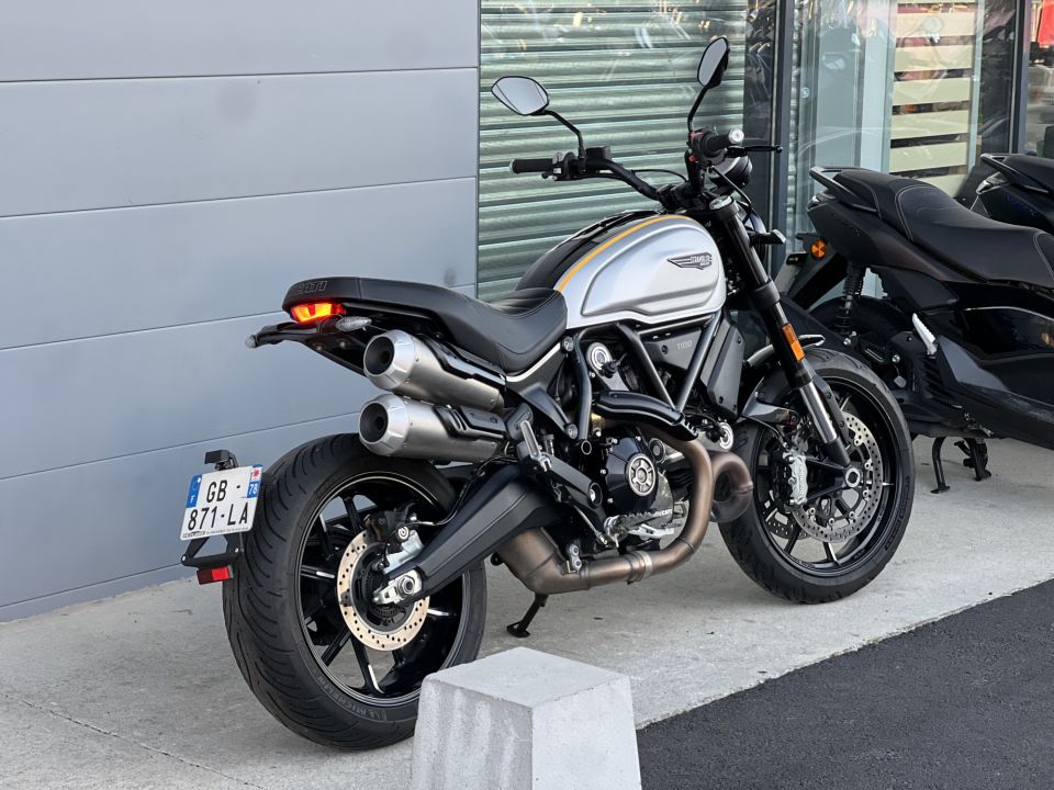 DUCATI SCRAMBLER 4