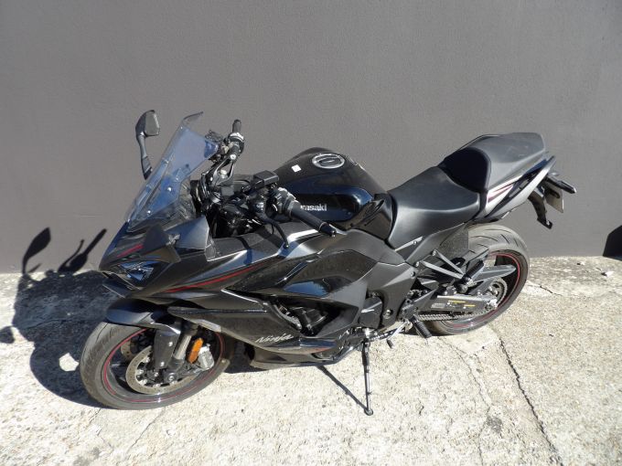 KAWASAKI NINJA 1100 SX SE 4