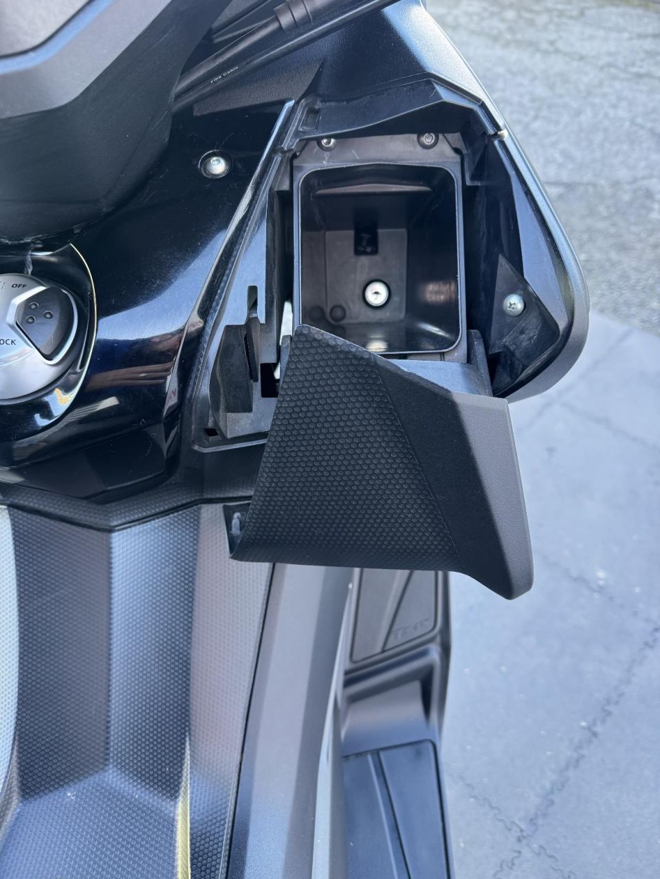 YAMAHA XP T-MAX 530 ABS 4