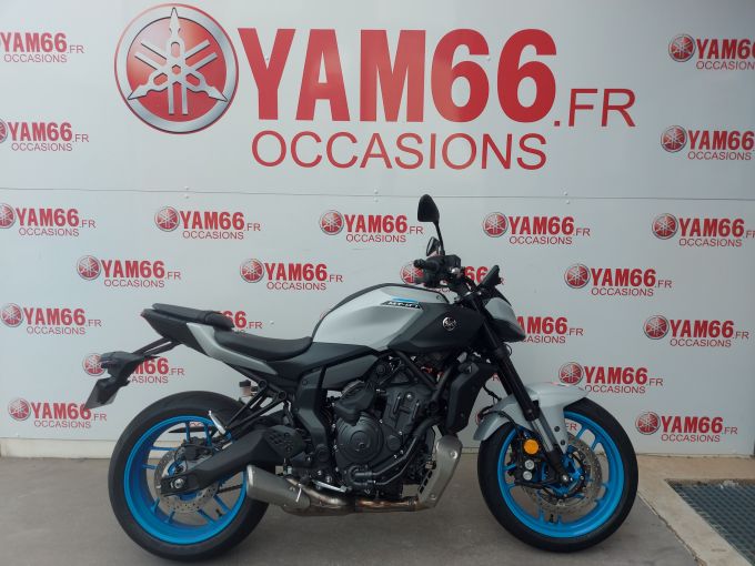 YAMAHA MT-07 Y-AMT 4