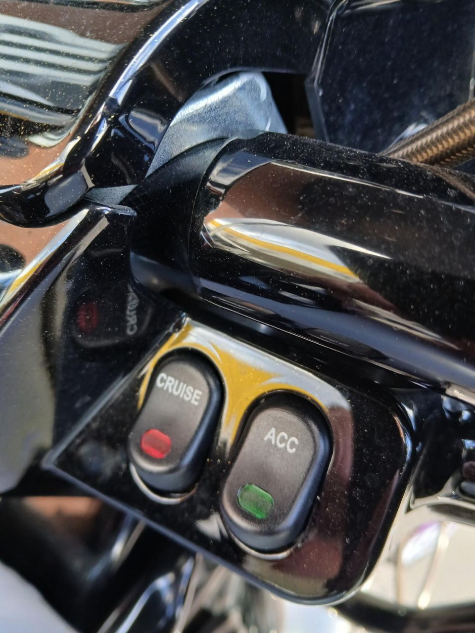 HARLEY-DAVIDSON TOURING ROAD GLIDE 1800 CVO 4