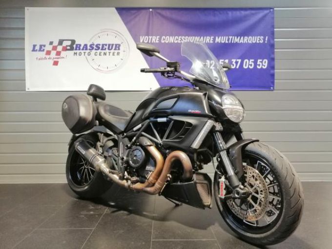 DUCATI DIAVEL STRADA 1200 4