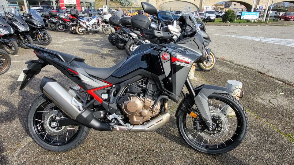 HONDA Africa Twin CRF1100L 4