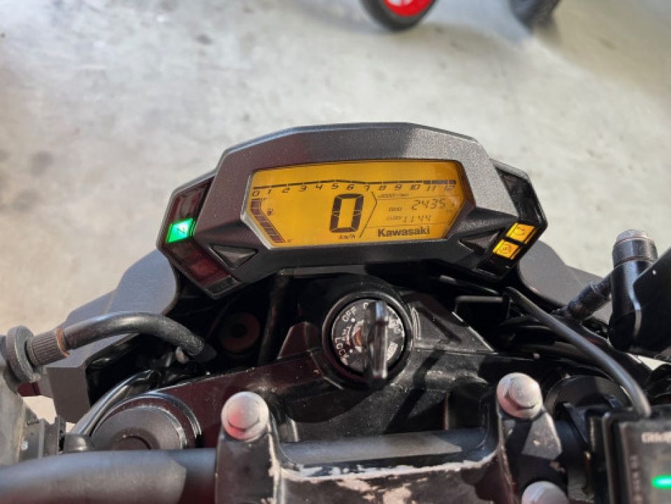 KAWASAKI z 125 4