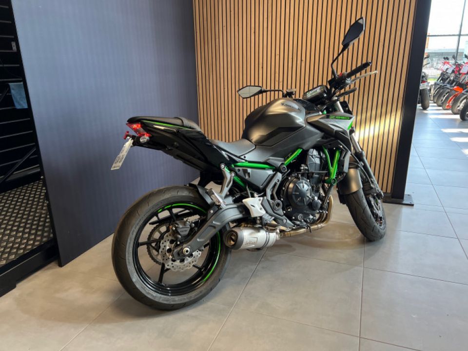 KAWASAKI Z650 ABS 4