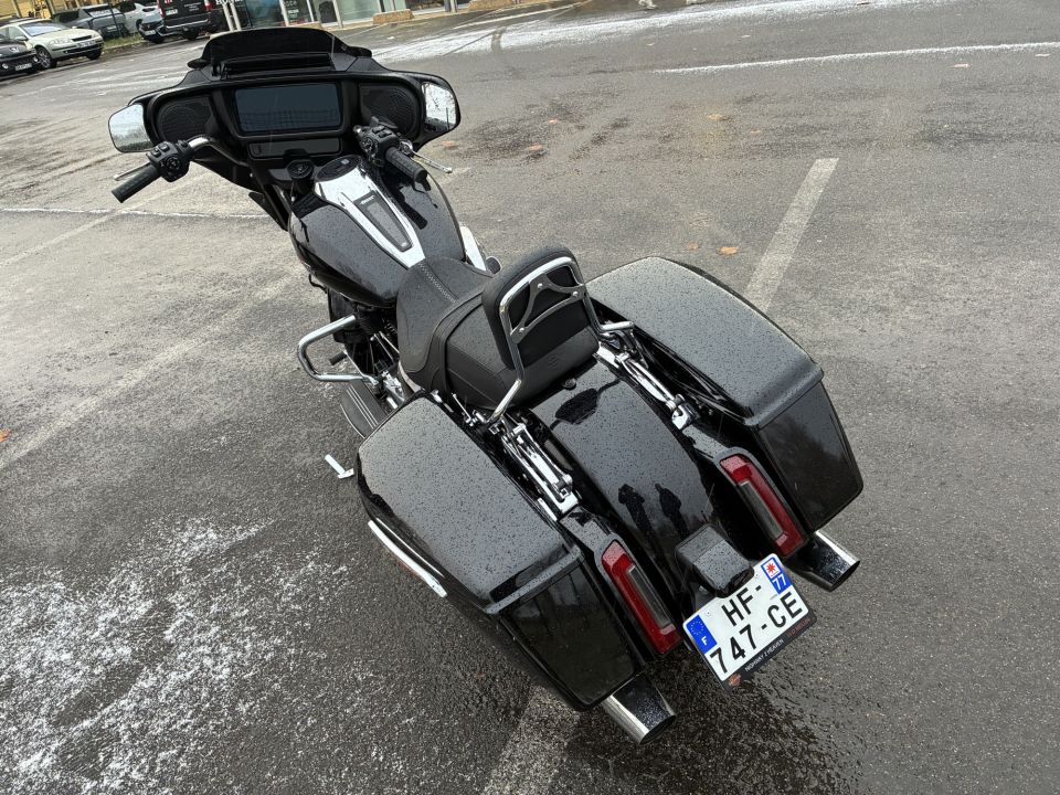 HARLEY-DAVIDSON TOURING STREET GLIDE 1923 4