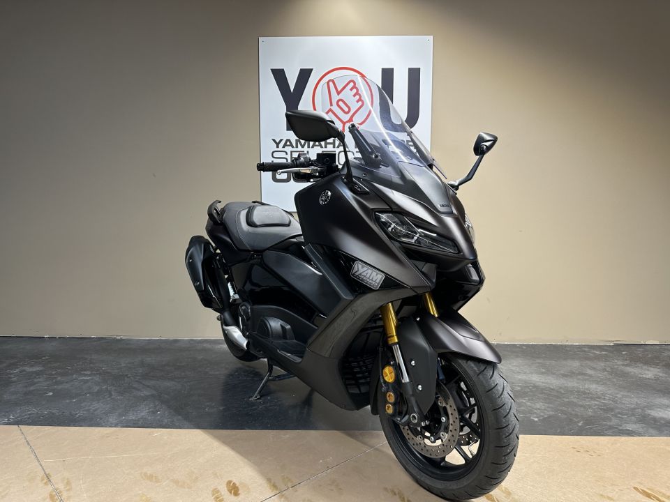 YAMAHA XP T-MAX 560 TECH MAX 4