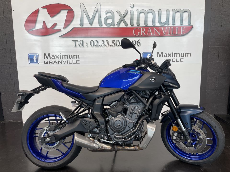 YAMAHA MT-07 Y-AMT 4