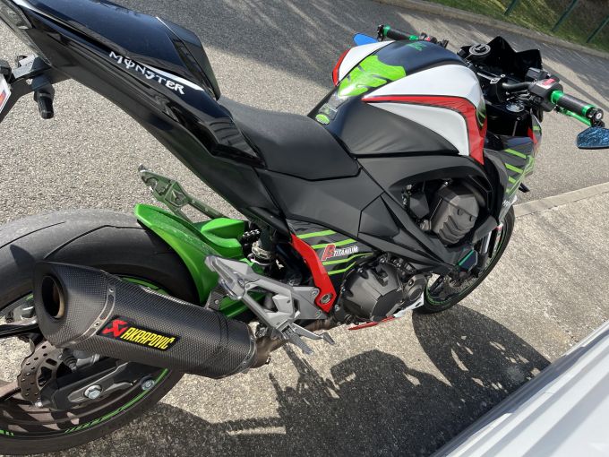 KAWASAKI Z800E 4