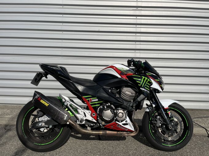 KAWASAKI Z800E 4