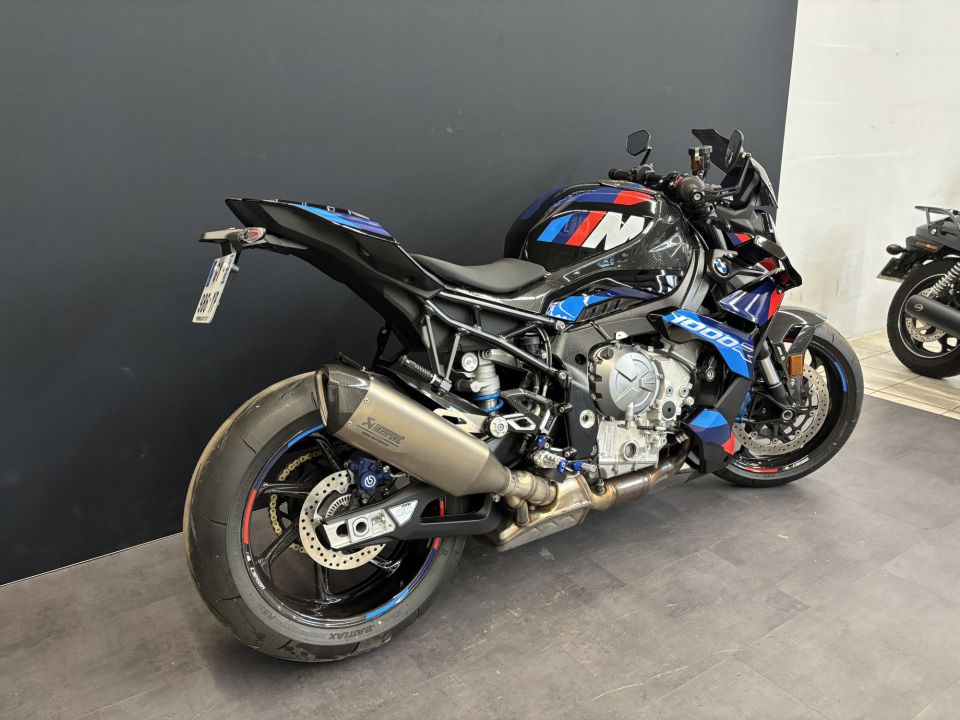 BMW M 1000R 4