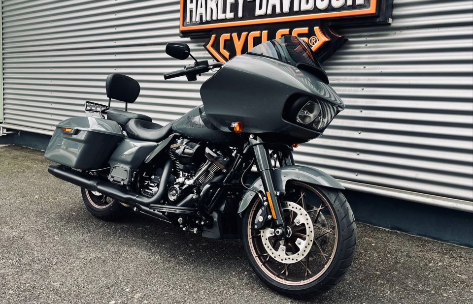 HARLEY-DAVIDSON TOURING ROAD GLIDE 1923 ST 4