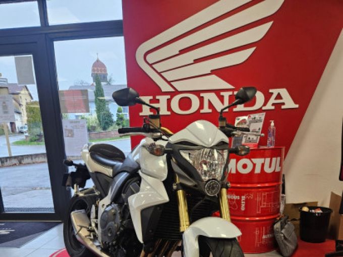 HONDA CB1000R 4