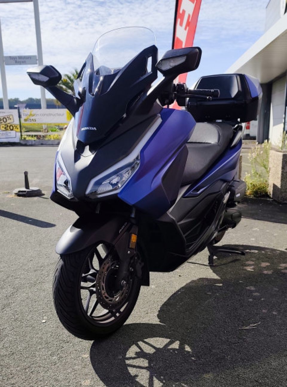 HONDA FORZA 125 ABS 4