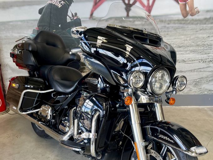 HARLEY-DAVIDSON TOURING ELECTRA GLIDE 1690 CLASSIC 4