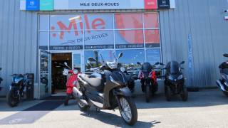 PIAGGIO BEVERLY 400 - 2025