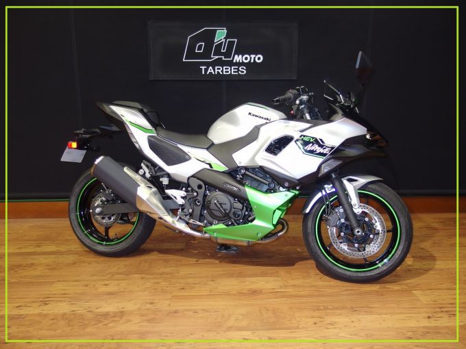 KAWASAKI Ninja 7 Hybrid 4