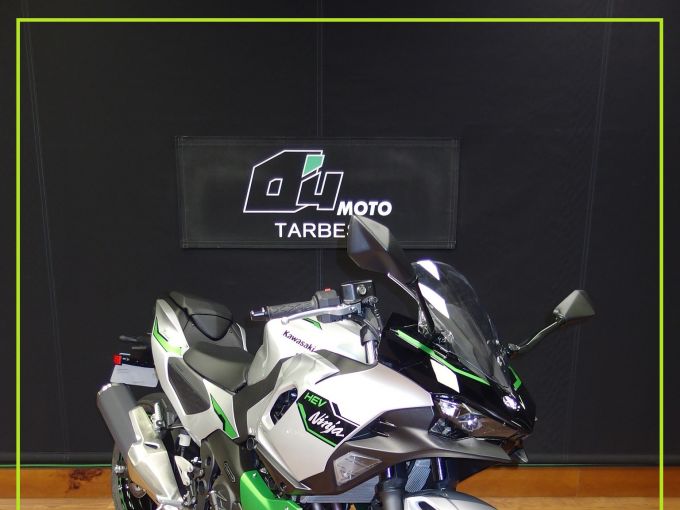 KAWASAKI Ninja 7 Hybrid 4