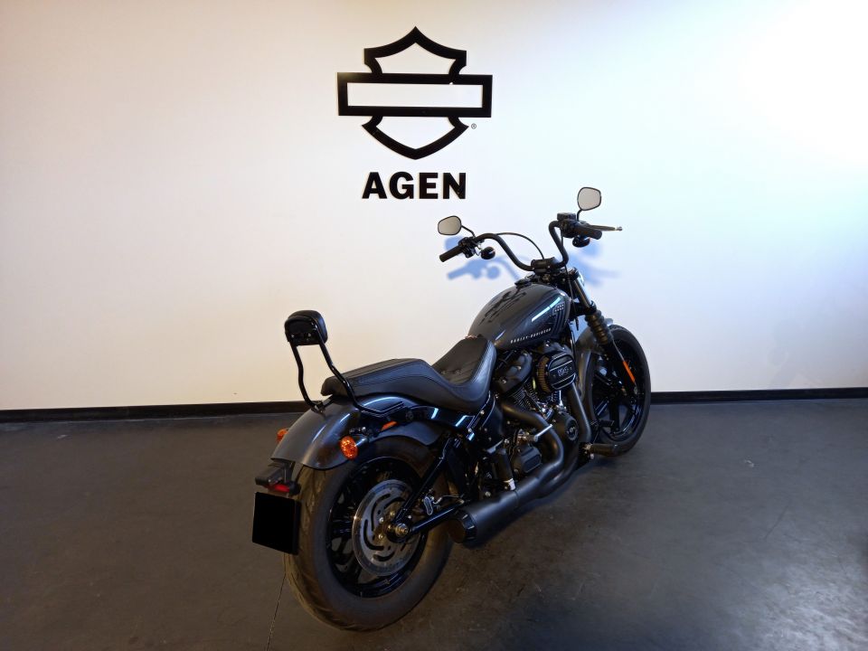 HARLEY-DAVIDSON SOFTAIL STREET BOB 1868 4