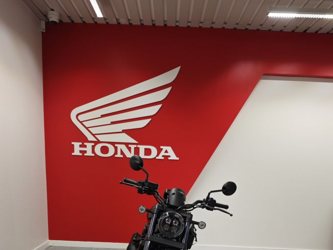 HONDA CMX 1100 REBEL 4