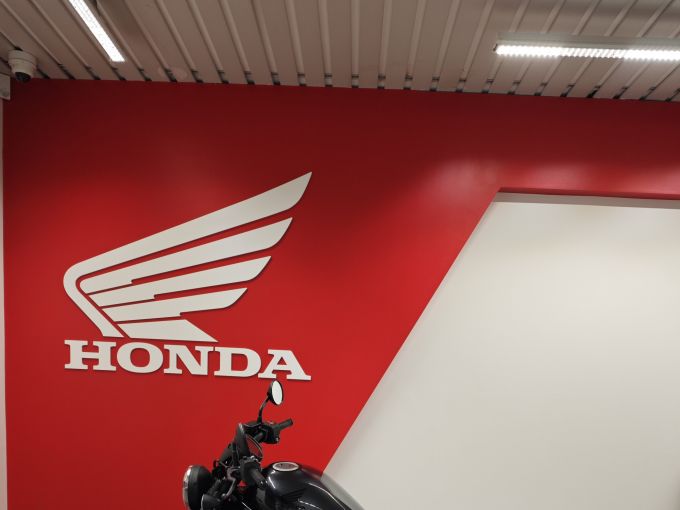 HONDA CMX 1100 REBEL 4