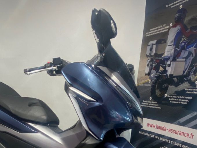 HONDA FORZA 300 ABS 4