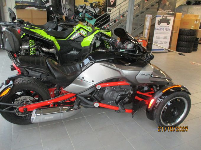 CAN-AM SPYDER F3-S 4