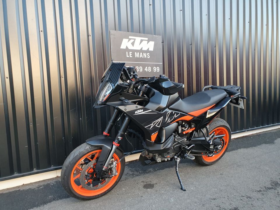 KTM 890 SMT 4