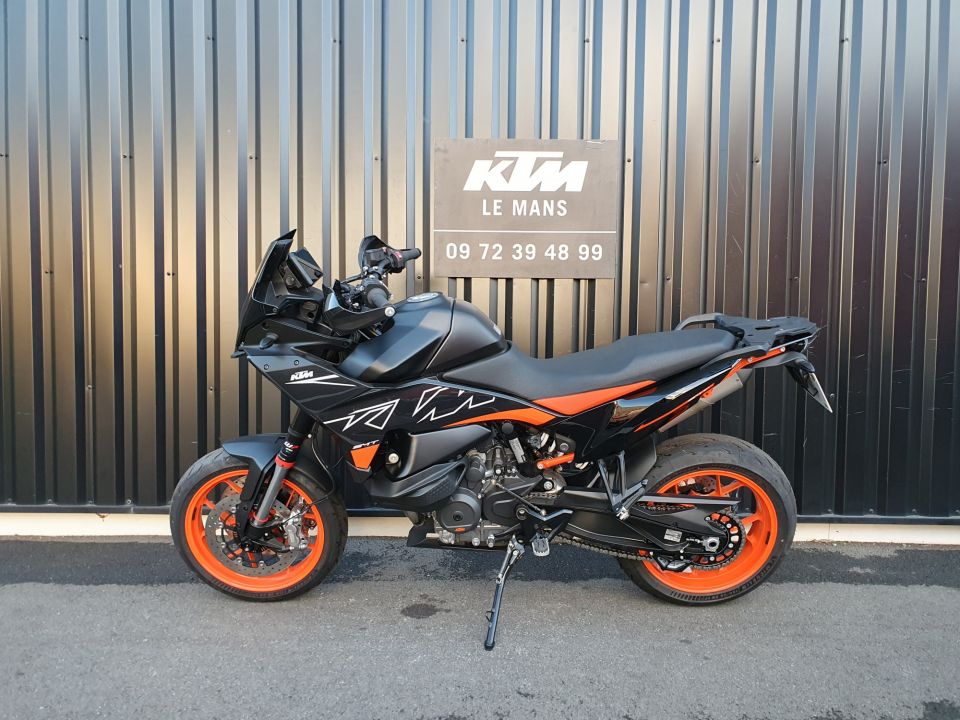 KTM 890 SMT 4
