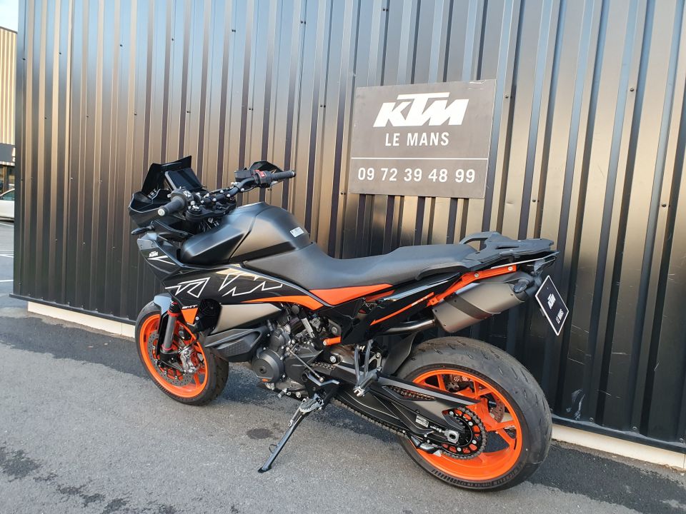 KTM 890 SMT 4