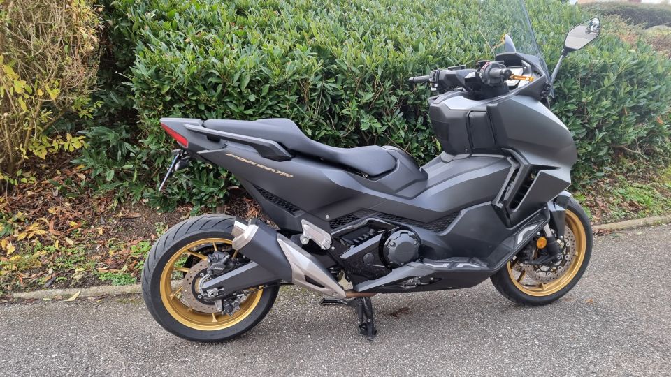 HONDA NSS FORZA 750 4