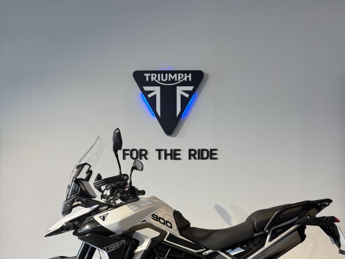 TRIUMPH Tiger 900 GT PRO 4