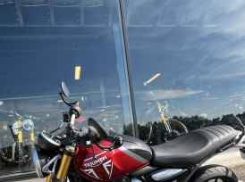 TRIUMPH SPEED 400 - 2025