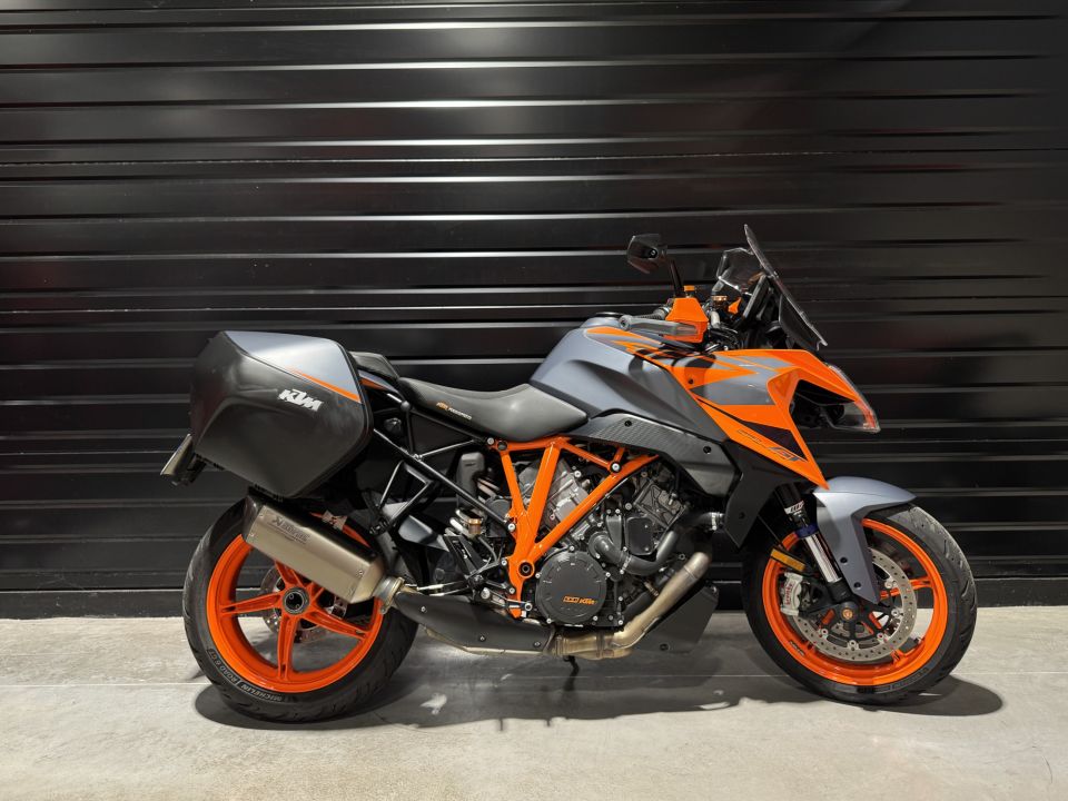 KTM KTM 1290 SUPER DUKE GT 2022 4