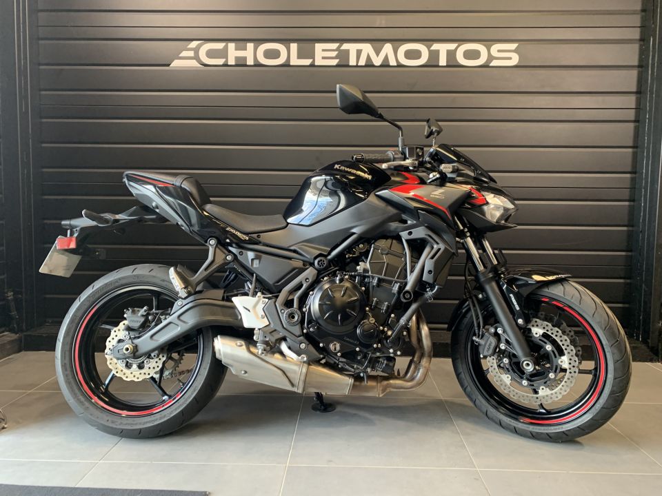 KAWASAKI Z 650 (47.5CV) 4
