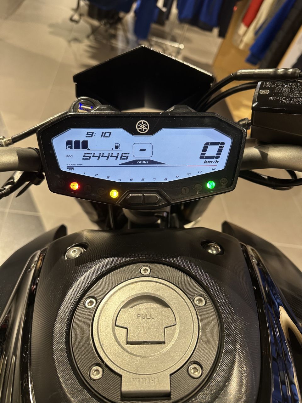 YAMAHA MT-07 (47.5CV) 4
