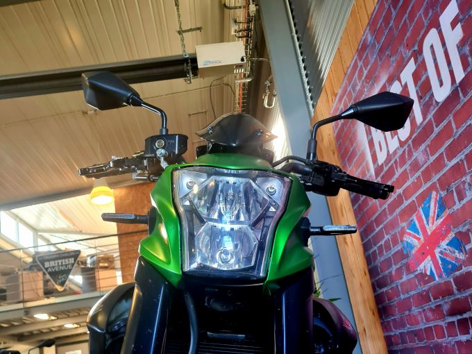 KAWASAKI ER-6 (47.5CV) 4